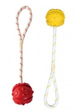 Hračka pes míč plovoucí na šňůrce 7cm/35cm Trixie