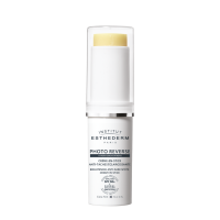 INSTITUT ESTHEDERM PHOTO REVERSE Ochranná péče proti pigmentovým skvrnám pro lokální použití SPF 50+ 10 g