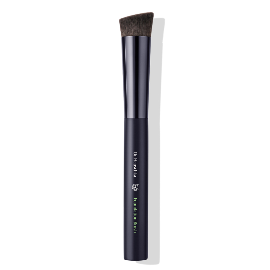 Dr. Hauschka Foundation brush - štětec na make-up