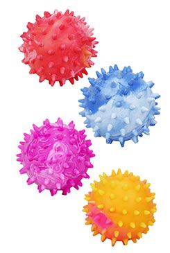 Hračka pes míč s bodlinami plovací vanilkový 7,5cm SP